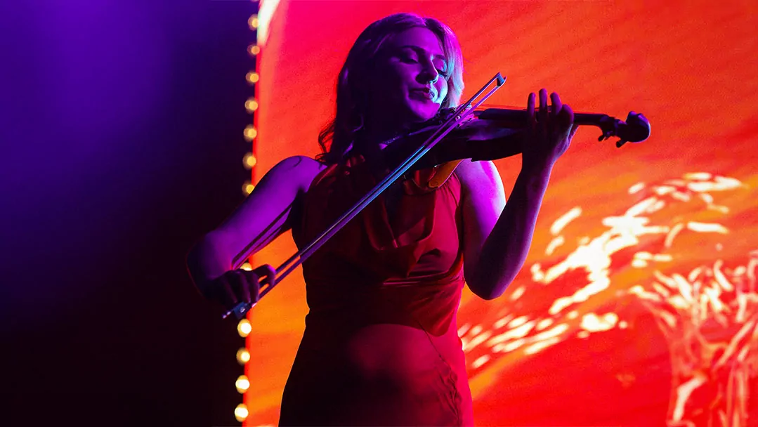 The Electrix Band Violinist